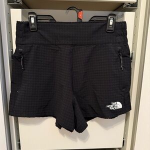 The North Face Shorts M